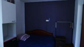 Хостелы Leonik Варшава Односпальная кровать в общем номере для женщин-9